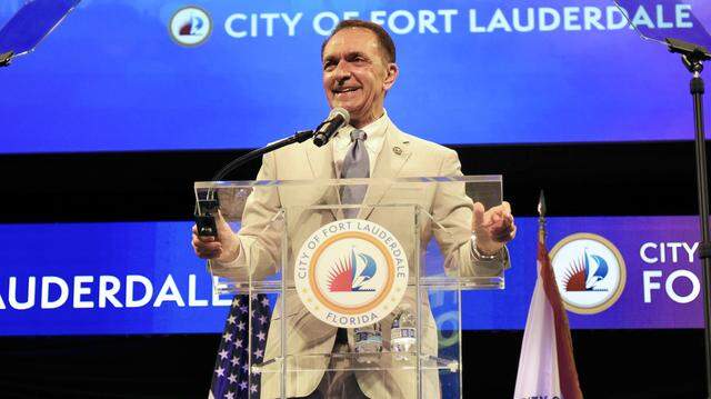 Fort Lauderdale Mayor Dean Trantalis delivers the annual State of the City speech at The Parker in Fort Lauderdale on Sept. 29, 2025.